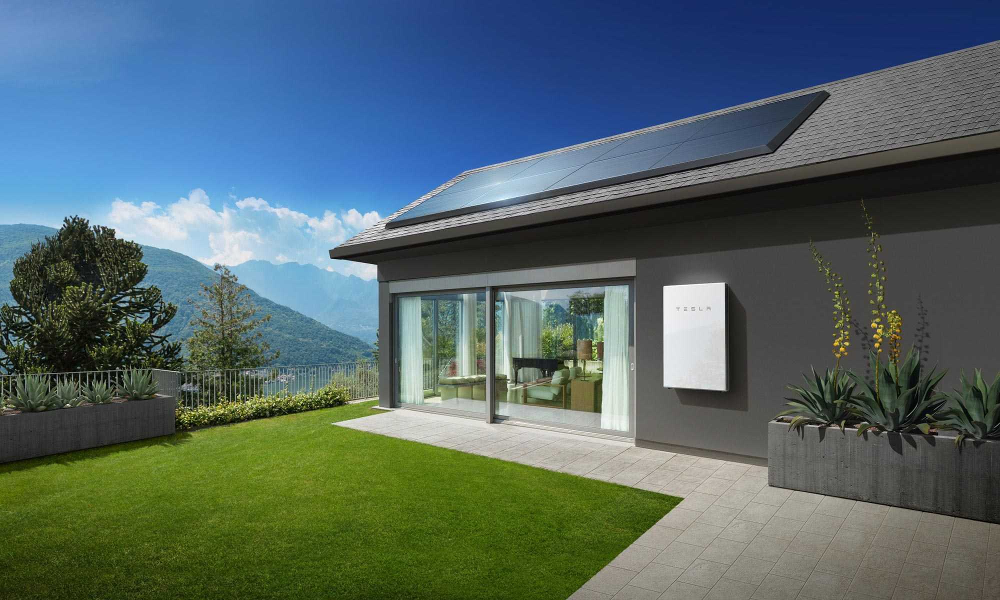 New and existing solar panel owners: Now is the time to insure your panels with a home battery!