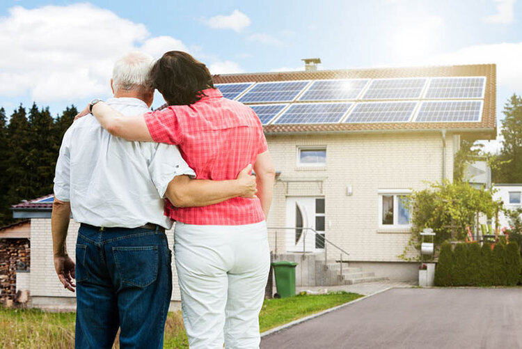 What Los Angeles Homeowners Need to Know Before Choosing a Solar Panel Company