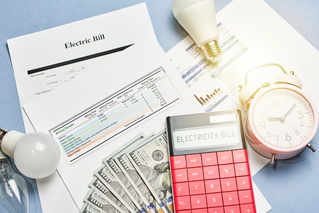How to Save on Your Electric Bill in Nevada: 8 Tips