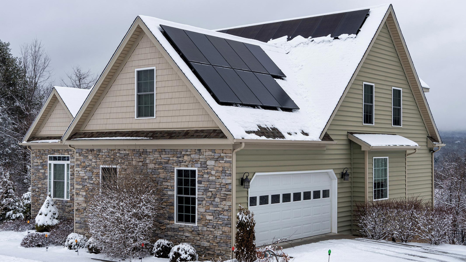 Should You Install Solar Panels During Winter?