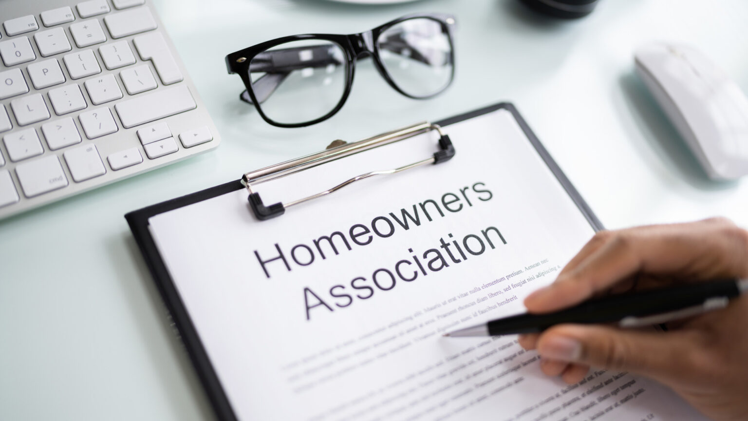 Can Your HOA Deny Your Solar Panels in Arizona? Solar Optimum