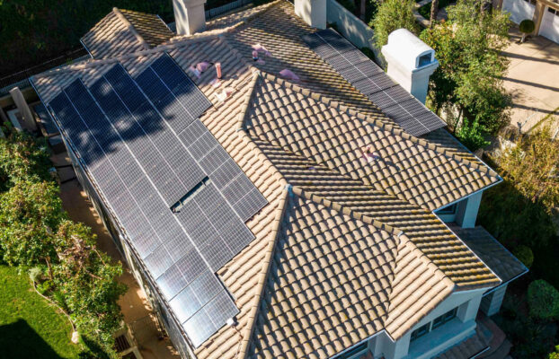 What Solar Financing Options are Available to Florida Homeowners?