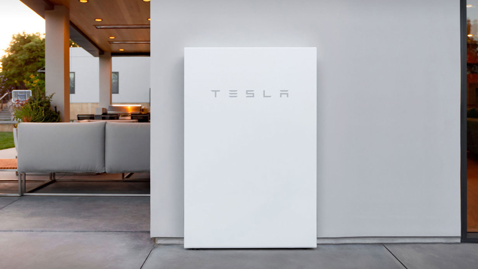 How Battery Storage Lets You Stay Off the Grid in Florida